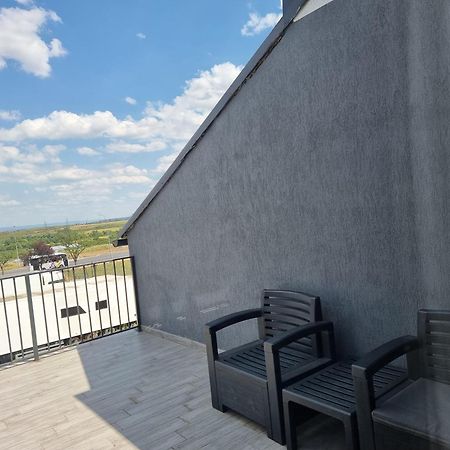 Apart Bun Oradea Δωμάτιο φωτογραφία