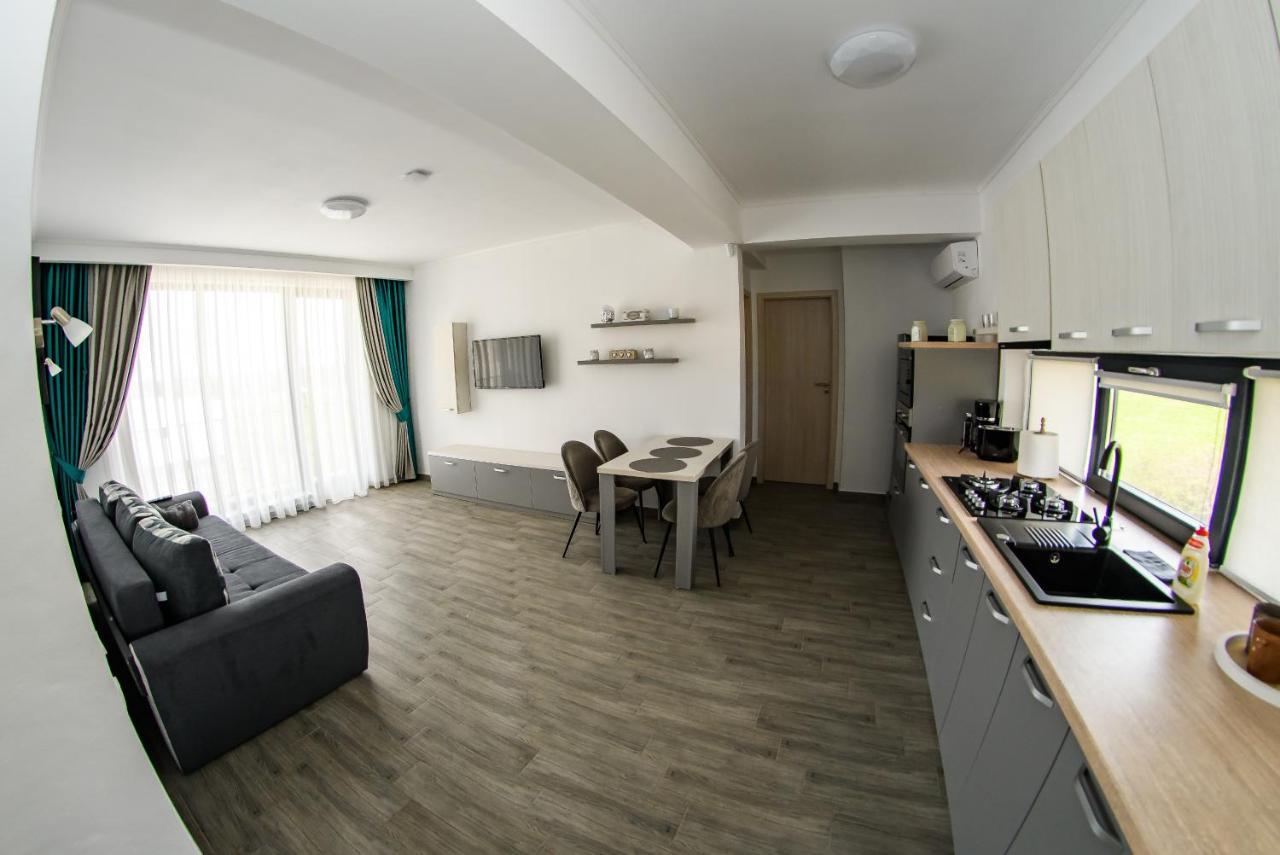 Apart Bun Oradea Εξωτερικό φωτογραφία