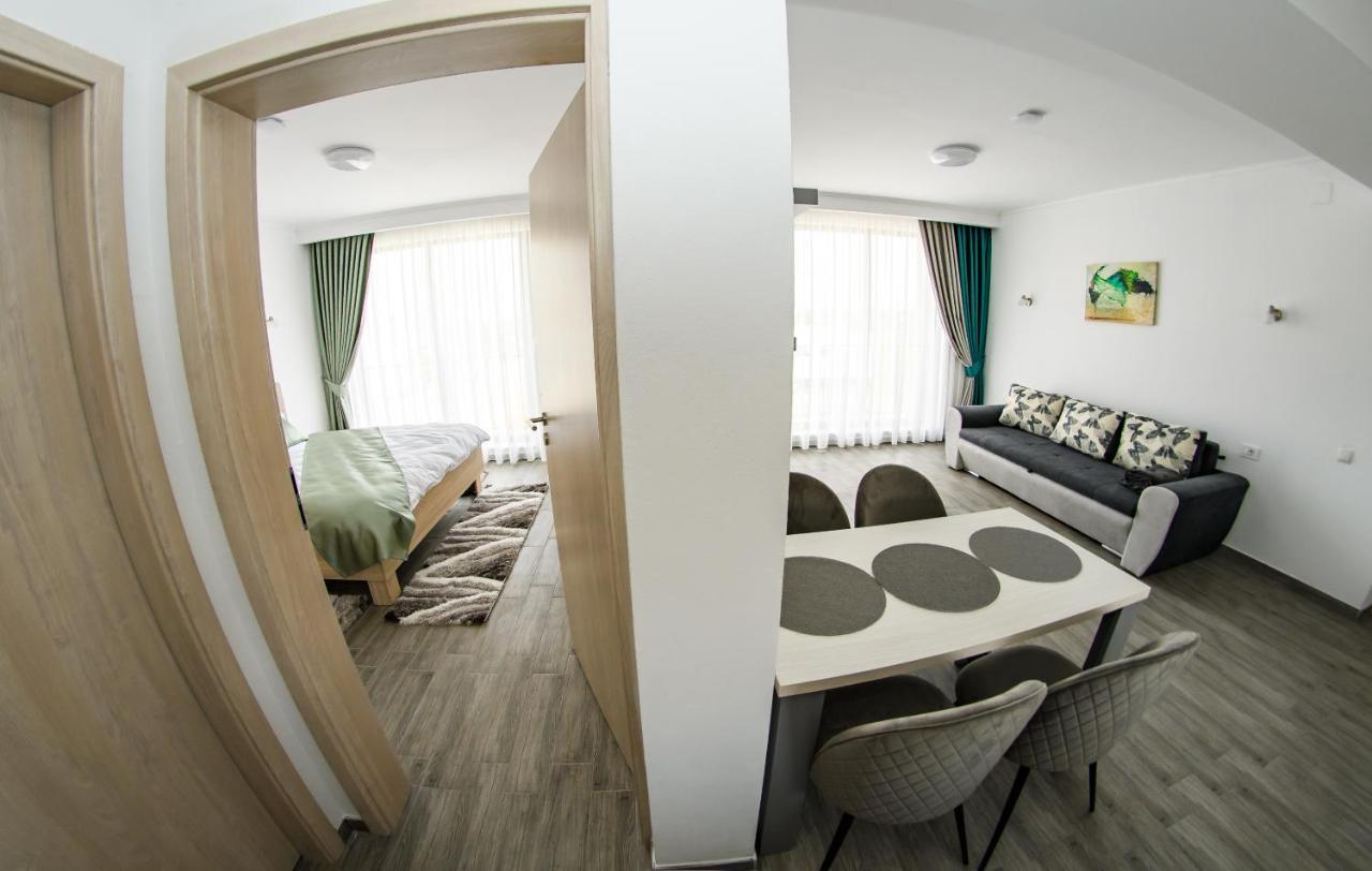 Apart Bun Oradea Εξωτερικό φωτογραφία