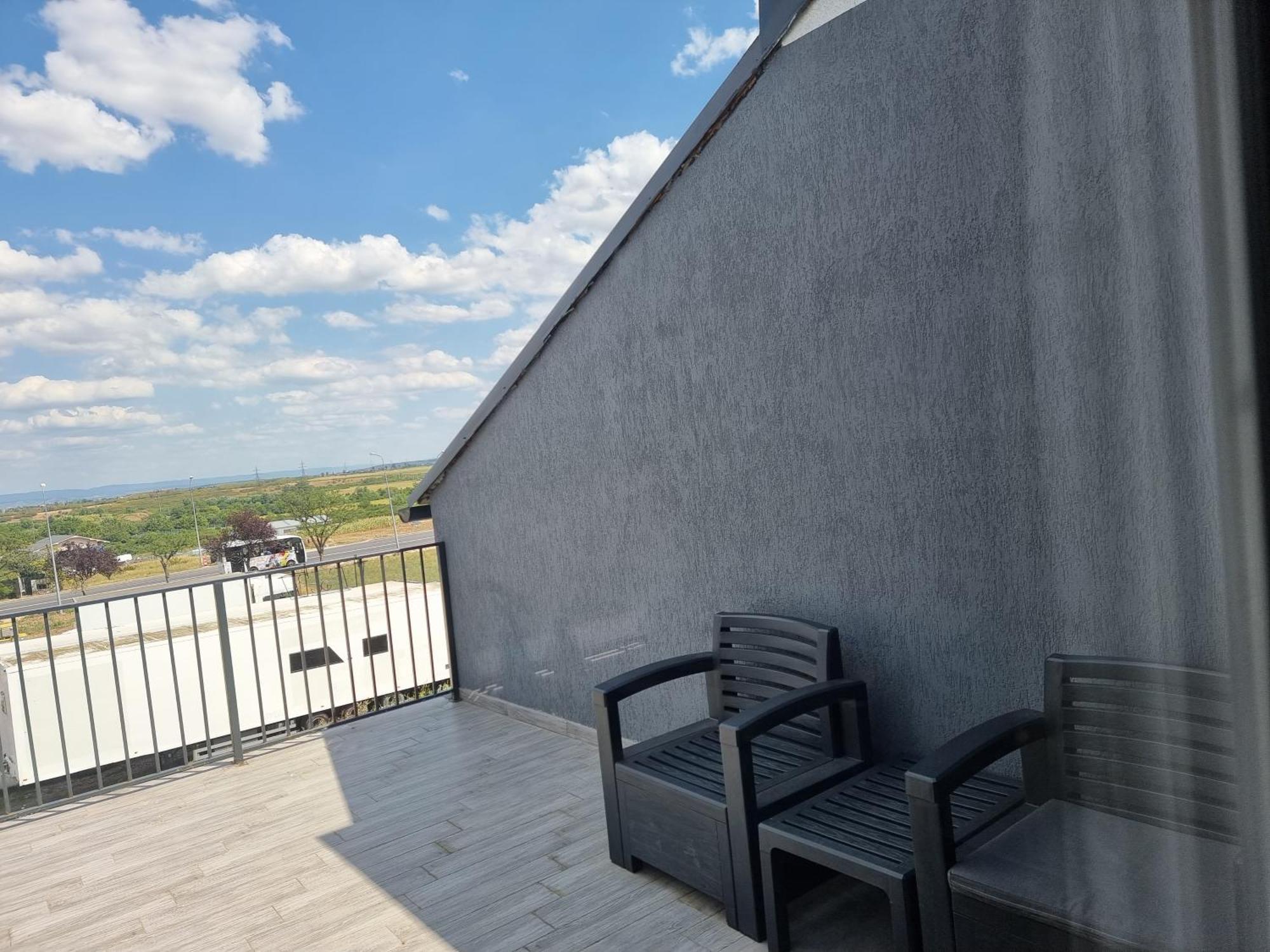 Apart Bun Oradea Δωμάτιο φωτογραφία